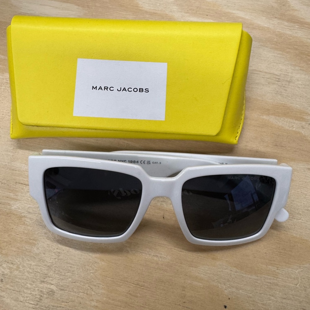Marc Jacobs White Sunglasses with Vibrant Yellow Case